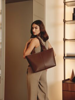 MIRAGGIO - Brown Holly 14 Inch Laptop Tote Bag (Large)