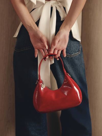 Red Maisie Shoulder Bag With Detachable Chain (Medium)