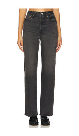 Pistola - Cassie Straight