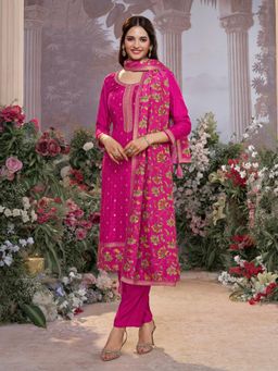 Seerat - Magenta Jacquard With Kurta With Dyed Trouser And Printed Dupatta