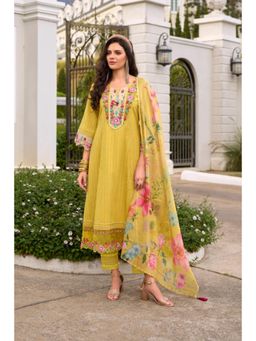 Autumnlane - Akya Amber Embroidery Kurta & Pant With Dupatta