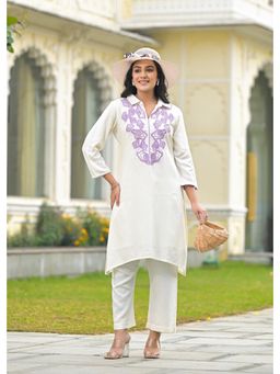 Autumnlane - Bela Embroidered Kurta & Pant