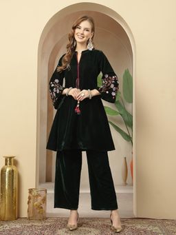 Stylum - Womens Green Velvet Co-Ord Set