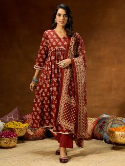 Janasya - Womens Brown Pure Cotton Floral Printed A-Line Kurta & Pant With Dupatta