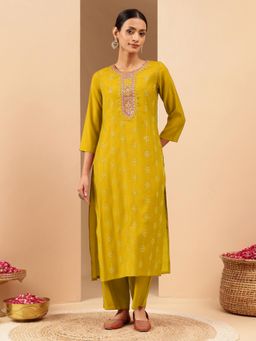 Janasya - Womens Mustard Chanderi Silk Embellished Straight Kurta & Pant