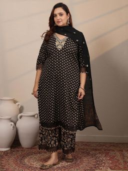 Extra love by Libas - Plus Size Women Black Floral Kurta with Palazzo and Dupatta