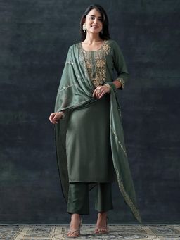 Gerua By Libas - Green Embroidered Kurta with Pant and Dupatta
