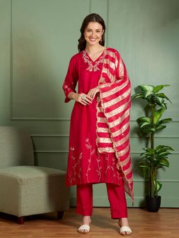 FASHOR - Red Embroidered Kurta with Pant and Dupatta