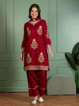 FASHOR - Maroon Floral Kurta with Pant and Dupatta