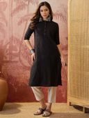 Black color option, Sold out, Currently selected