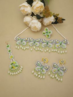 Moedbuille - Beads and Pearls Butterfly Design Handcrafted Jewellery Set
