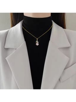 Jazz and Sizzle - Stylish Gold Plated Knot Pattern Necklace