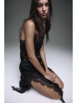 H&M - Women Black Lace-Trimmed Asymmetric Nightslip