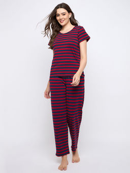Clovia - Maroon Cotton Printed T-shirt and Pyjama (Set of 2)