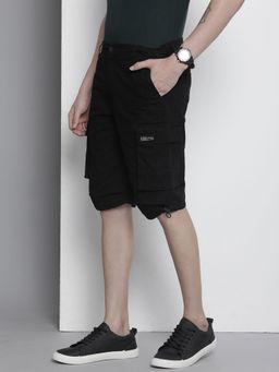 The Indian Garage Co - Men Black Relaxed Fit Solid Mid-Rise Shorts