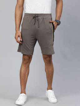 The Indian Garage Co - Men Grey Slim Fit Solid Mid-Rise Shorts