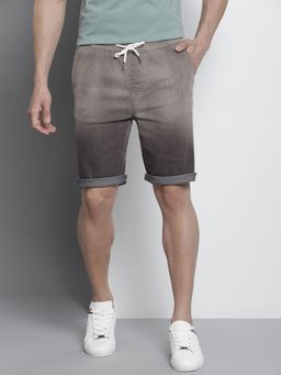 The Indian Garage Co - Men Grey Regular Fit Solid Mid-Rise Shorts