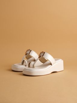 ERIDANI - Solid Daniella White Wedges
