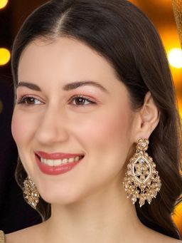 OOMPH - Women Beige Kundan and Pearls Drop Earrings