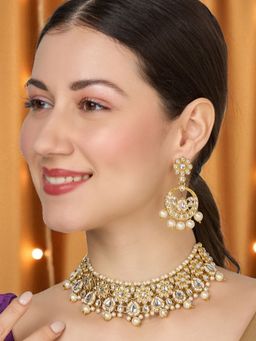 OOMPH - Women White Kundan and Pearl Jadau Ethnic Jewellery Set