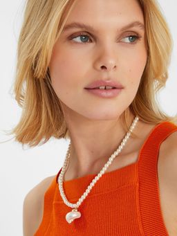Accessorize London - Women White Shell Pendant Pearl Necklace