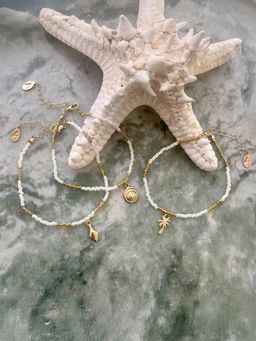 Accessorize London - Women White Beaded Summer Charm Anklets (Pack of 3)