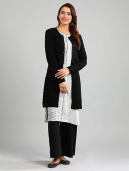 Aurelia - Black Mandarin Neck Sweater