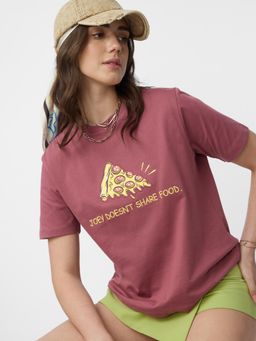 The Souled Store - Official Friends: Joey's Pizza Women Relaxed T-shirt