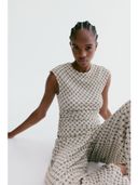 Beige color option, Currently selected