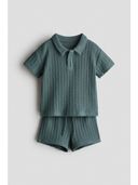 Green color option, Currently selected