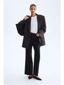 Black color option, Sold out, Currently selected