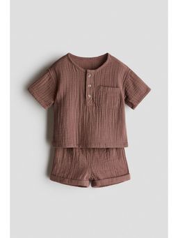 H&M - Boys Brown 2-Piece Top And Shorts Set