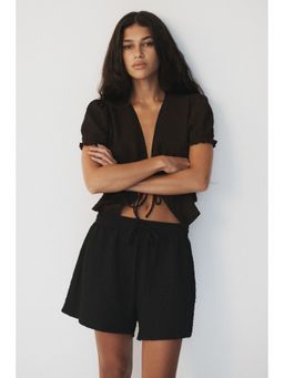 H&M - Women Black Textured Jersey Drawstring Shorts