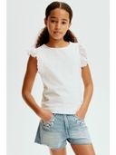 White color option, Currently selected
