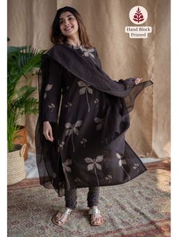 The Indian Ethnic Co. - Black Droplet Butti Dabu Kota Doriya Dupatta
