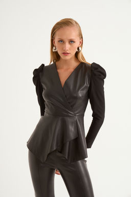 Sateen - Long Sleeve V-Neck Black Solid Top