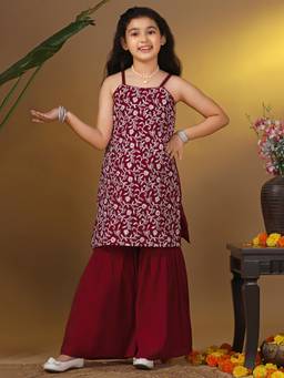 FASHION DREAM - Maroon Silk Blend Floral Embroidered Kurta And Sharara
