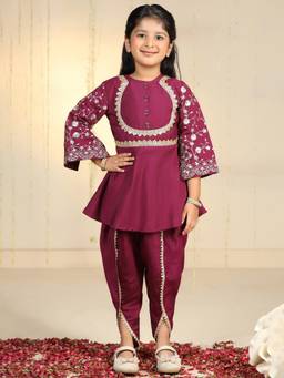 FASHION DREAM - Dark Purple Silk Blend Embroidered Kurta And Dhoti