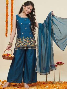 FASHION DREAM - Dark Blue Silk Blend Embroidered Kurta And Palazzo With Dupatta