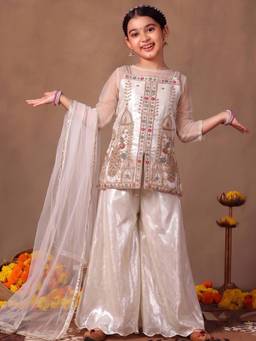 FASHION DREAM - Off White Silk Blend Kurta With Inner Top, Palazzo And Dupatta