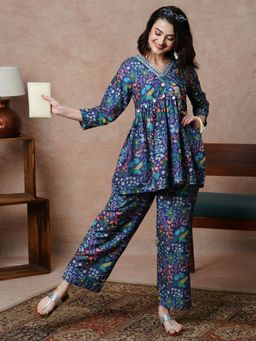 Globus - Women Purple Embroidered V-Neck Printed Faux Shell A-Line Alia Cut Tunic & Pants Co-Ord Set