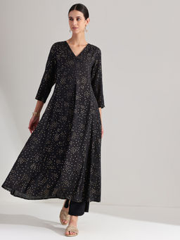 Pink Fort - Silk Blend Black Kurta with Pant