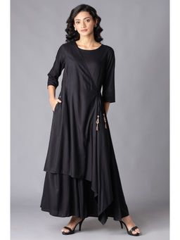 W - Black Solid Dress