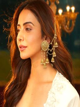 Accessher - Gold Plated Kundan Long Jhumka with Pearl Hair Chain