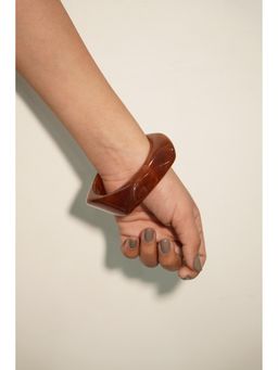 Mitali Jain - Resin Bangle Brown (2.6)