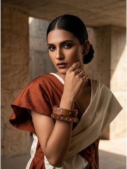 Mitali Jain - Rumi Wood Bangle Stack - Pack Of 2 (2.6)