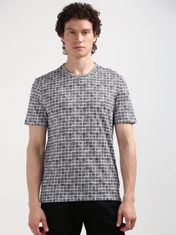 Calvin Klein - Men White Color T-Shirt