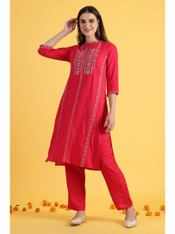 W - Pink Glitter Printed Embroidered Straight Kurta And Straight Pants Set