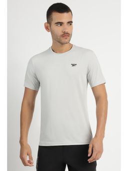 Reebok - Men Solid T-shirt - Grey