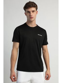 Reebok - Men Solid T-shirt - Black
